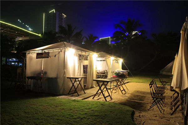 沙灘燒烤派對(duì)